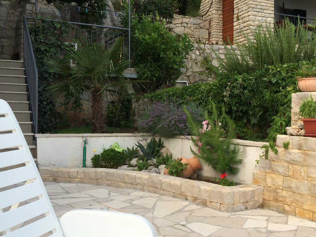 Villa Antares Pisak Exterior foto